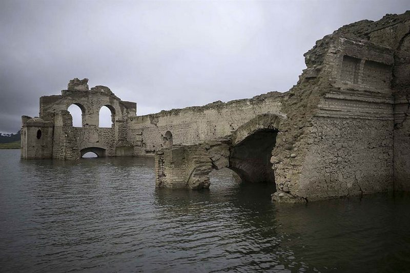 400-Year-Old Colonial Church Emerges From Waters In Mexico