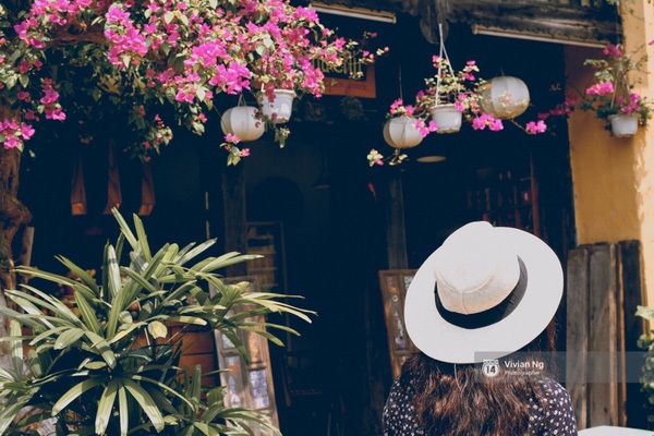 Chu Chu serves lovely Vietnamese style coffee and the inside of the shop is very comfortable.