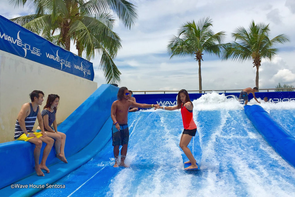 Sentosa Wave House2