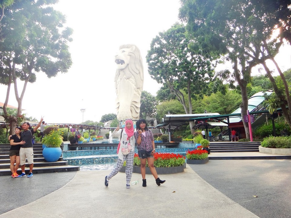 merlion walk sentosa1