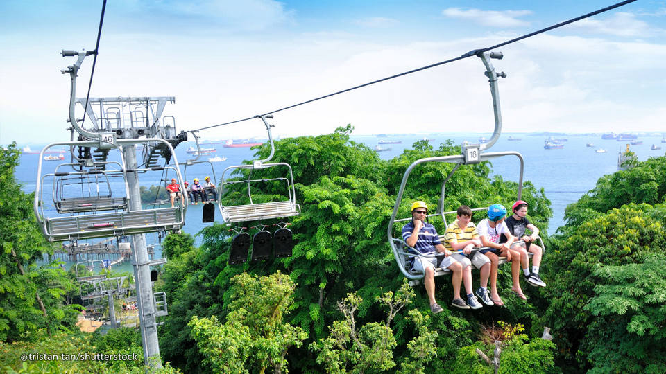 sentosa-luge-skyride.DXMZqg