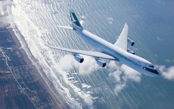 9 tips for a safe flight with airplanes (4) 9 tips for a safe flight with airplanes (4)