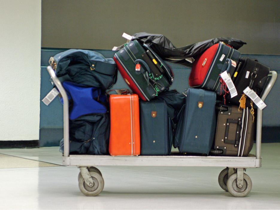 9 tips for a safe flight with airplanes (7)