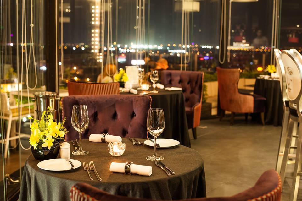 Cielo 13 Sky Bar hanoi vietnam