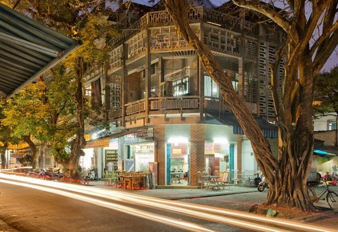 Hanoi and Hue at night vietnam
