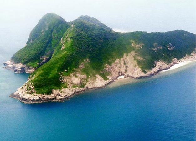 bay canh island con dao travel destinations 0