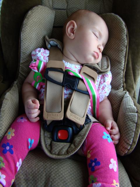 kid flights safety tips