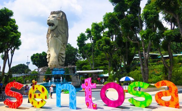 merlion walk sea lion siloso beach singapore