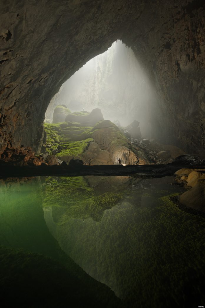 son doong cave tours trip travel phong nha ke bang national park attractions (1)