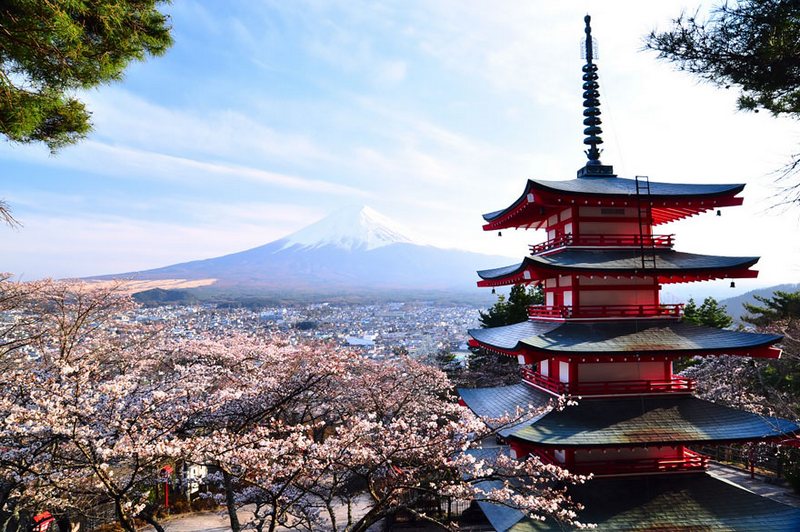 Chureito Pagoda And Mount Fuji amazing-places-japan