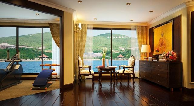 Emperor Cruises Ha Long