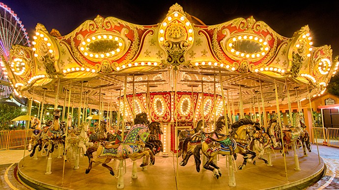 asia-park-merry go round danang destinations