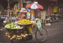 25+ vibrant photos of Hanoi make your heart race hanoi old quarter photos mate valtr photography vietnam 1
