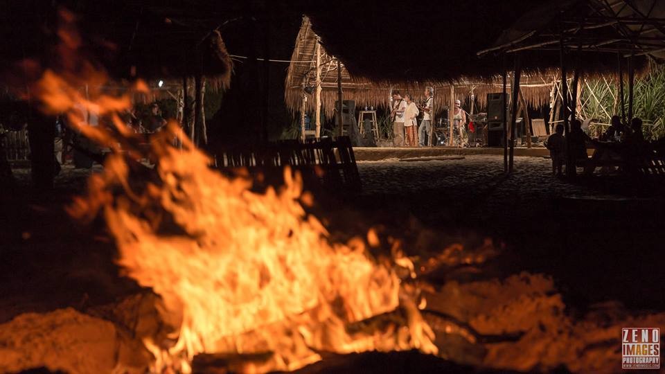 jungle-beach-ninh-phuoc campfire