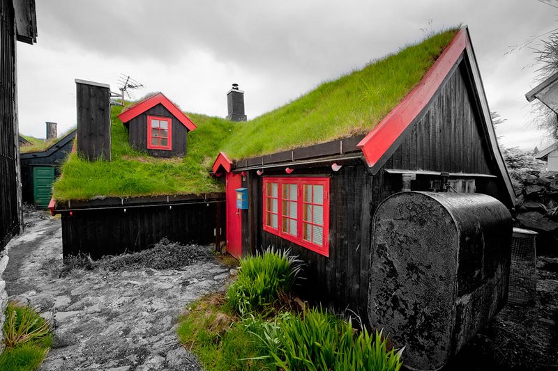 scandinavian houses with grass roofs photos photography pictures 1