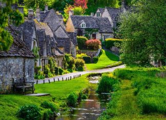 Bibury most beautiful charming ancient village in England the world photos photography uk (27)