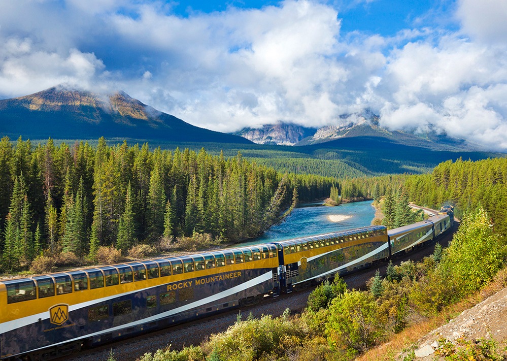 canada photo photography travel Edited-Rocky-Mountaineer-train-DFTMEY