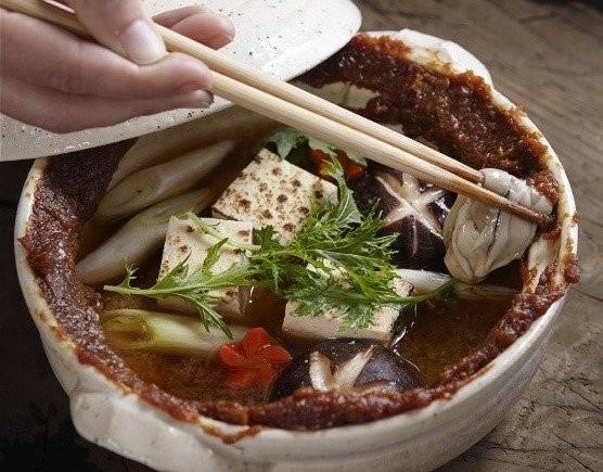 Kaki no dote nabe, Japanese foods, tohoku, Japan