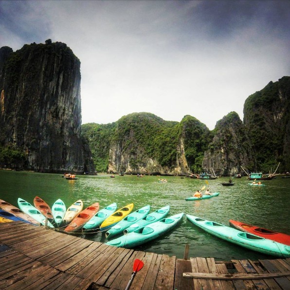 Kayak Halong bay, vietnam