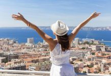 4 reasons why you should travel alone at least once in your life Reasons why you should travel alone at least once in your life travel solo tips (2)