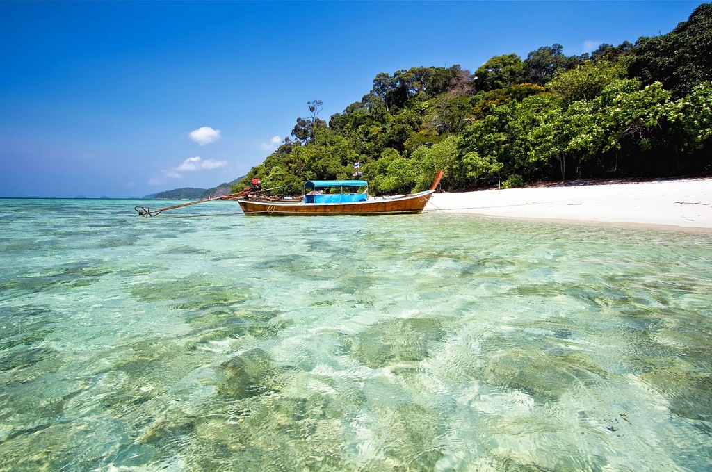 Turatao National Marine Park. Source impressivemagazine.com