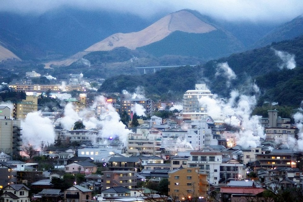 yama-jigoku-12-beppu hot sping city japan