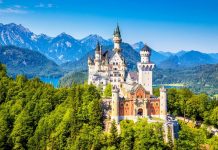 iStock_000076630297-top-10-castles-neuschwanstein.jpg.rend.tccom.1280.960