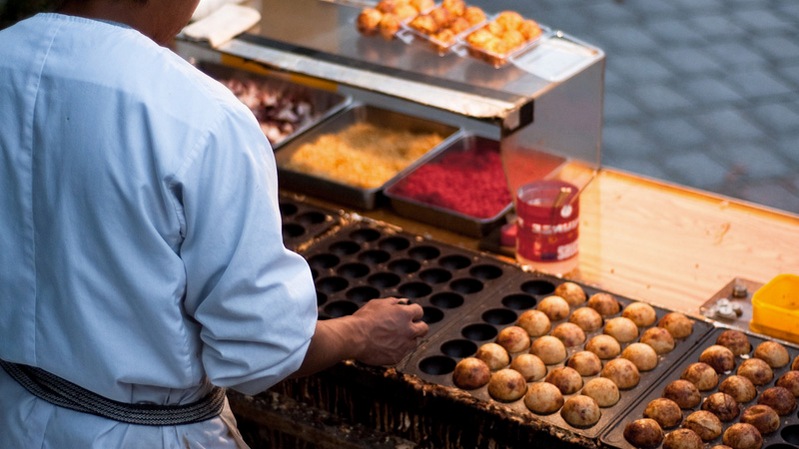 japanese-snacks-david-shackleford Takoyaki