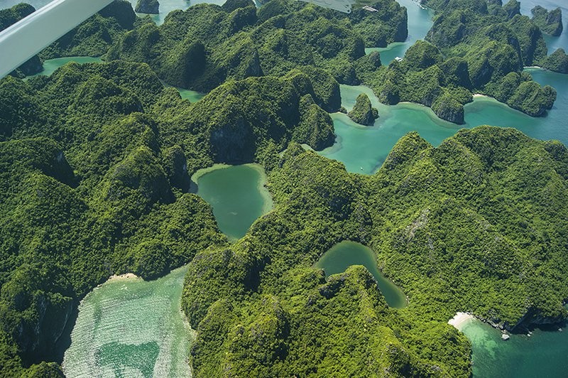 seaplane, halong bay, vietnam
