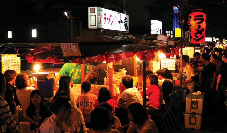 fukuoka japan night street foods