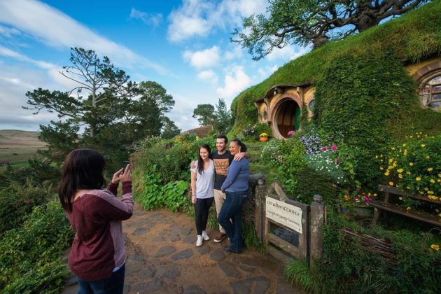 1 hobbiton new zealand (3)