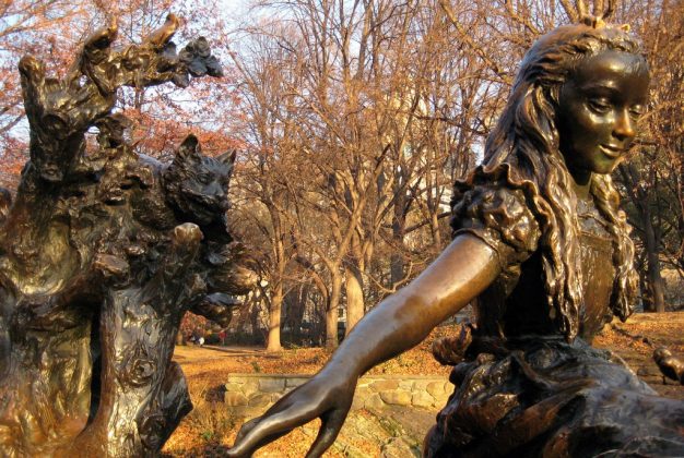 Alice in Wonderland, central park, new york, us