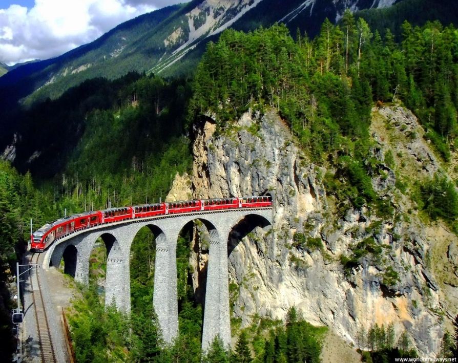 BERNINA EXPRESS, SWITZERLAND
