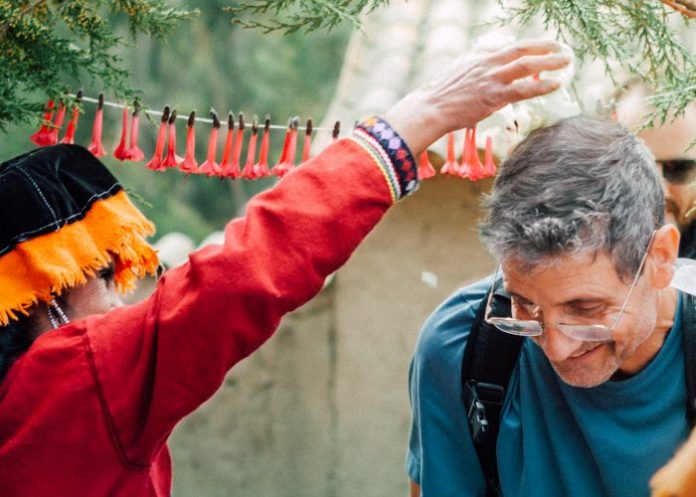 Be-Tolerant--tips to become a good and better traveller