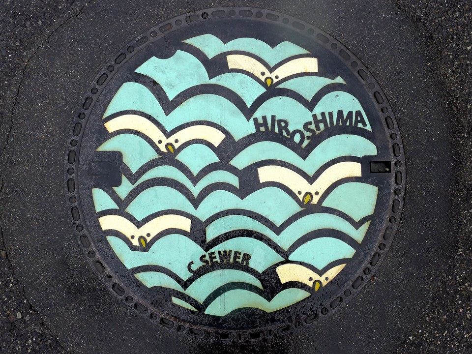 Japanese-manhole-cover-art by S.Morita photographer