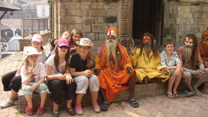 family travel tips tricks traveling with kids children (5)