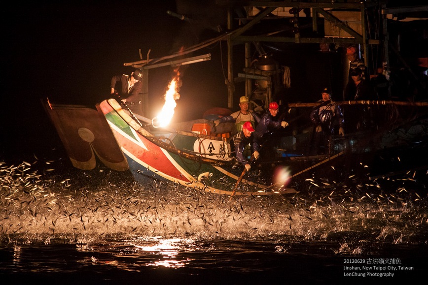 sulfuric fire fishing in Jinshan taiwan (14)