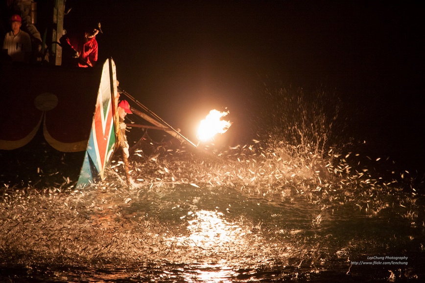 sulfuric fire fishing in Jinshan taiwan (14)