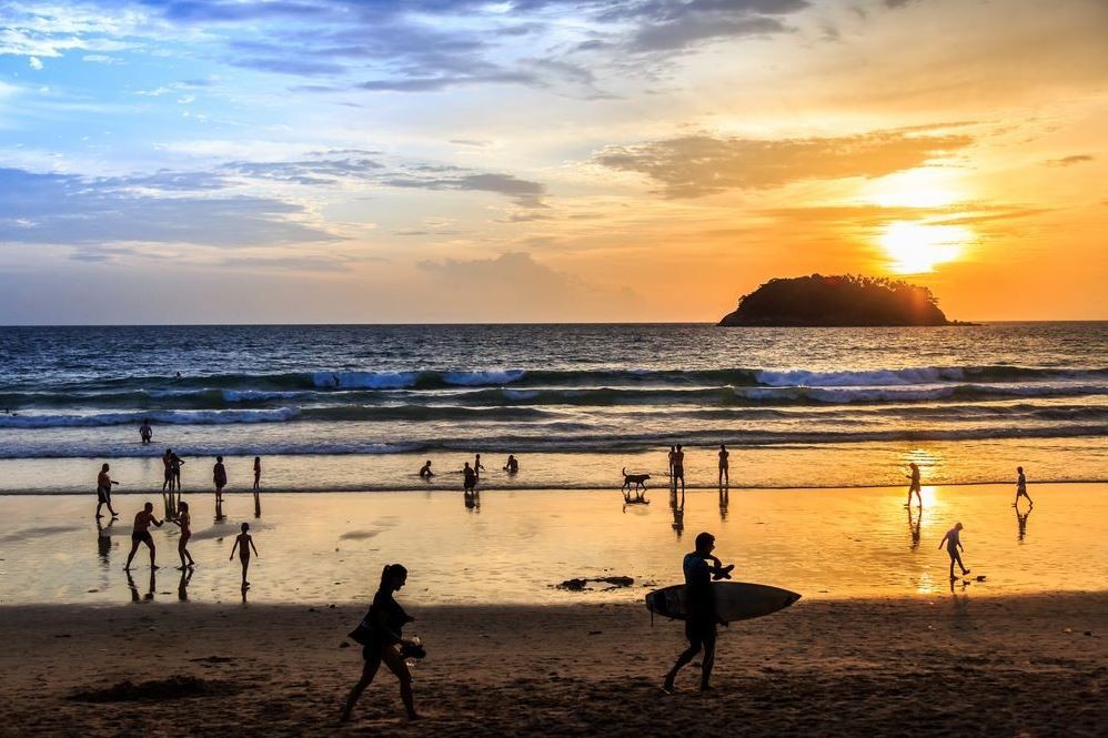 sunset, avoid generic photos, photo tips