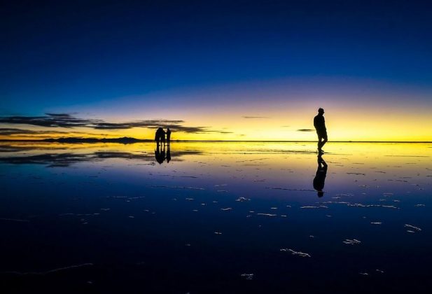travel guide, salt pan, Salar de Uyuni, Bolivia