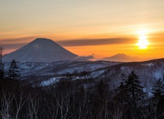 yotei mountain top spectacular beautiful mountains in japan
