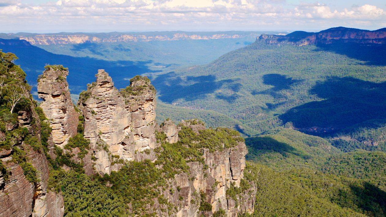 Three_Sisters_Blue_Mountains_Australia winter