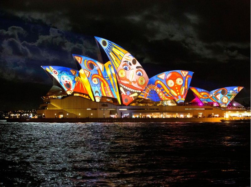 sydney opera house australia at night