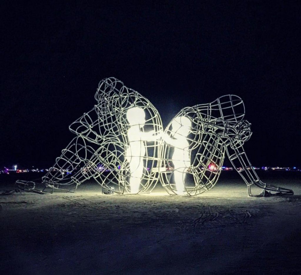 two children-statue-best sculpture-Alexander Milov-around the world