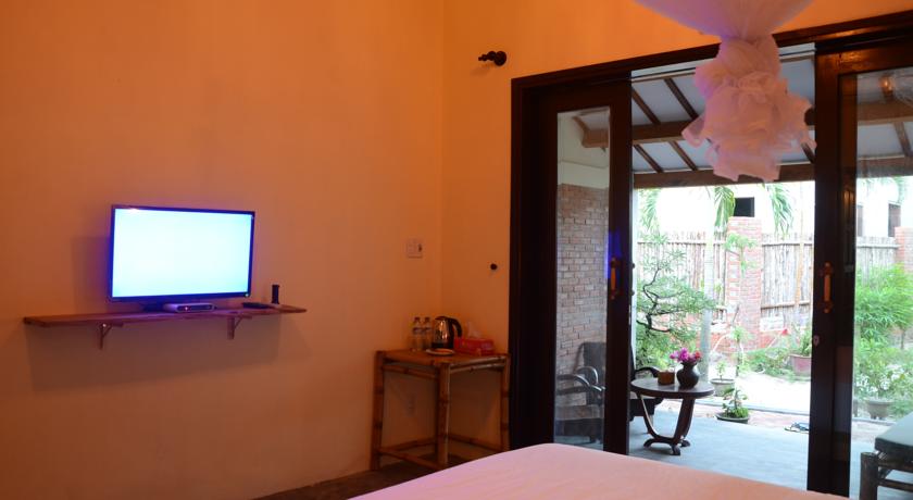 red flower cottage homestay hoi an travel where to stay on budget (21)
