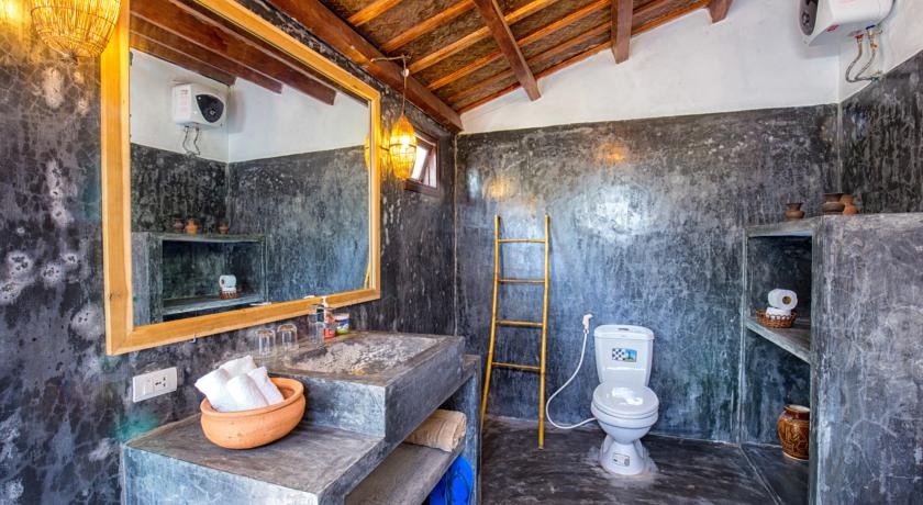 red flower cottage homestay hoi an travel where to stay on budget (26)