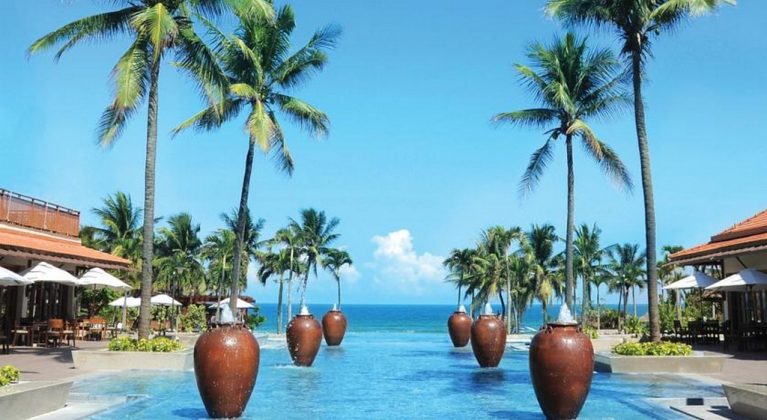 furama resort danang city where to stay