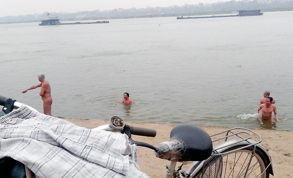 red river song hong nude beach (1)