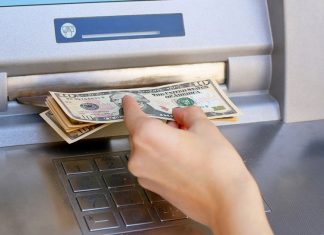 atm-machine-exchange-error-familiar-but-burning-money-when-traveling