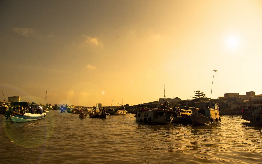 nga nam floating market soc trang mekong delta destinations